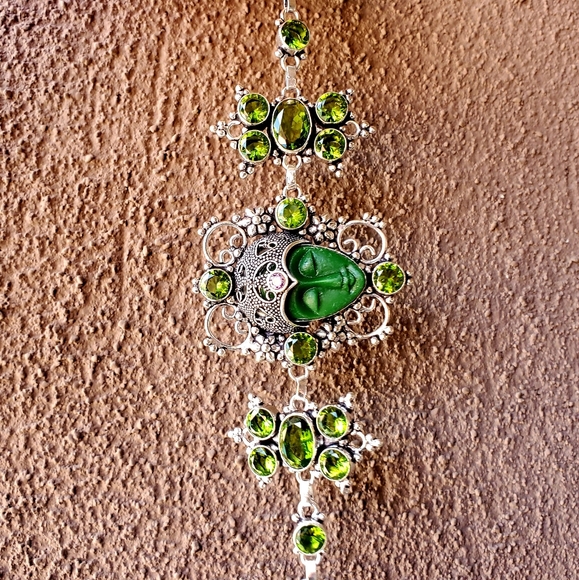 New Carved Goddess Face Peridot 925 Silver Bracelet. - Picture 8 of 15